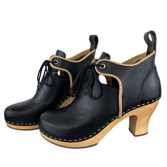 Swedish Hasbeens Toffel 18th Century Black Leather Bootie Heeled Wooden Clogs 6 - Picture 1 of 13